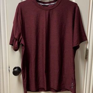 Men’s Reebok shirt